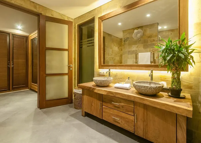 A Luxurious Boutique In Seminyak's Heart Seminyak